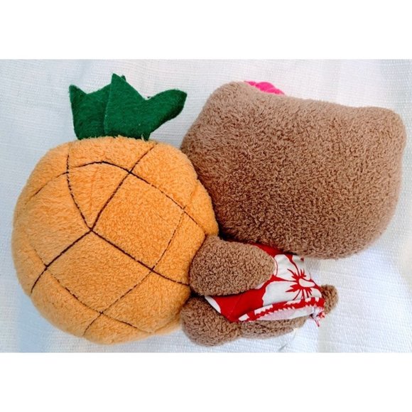 RARE Hawaiian hello kitty with pineapple - Picture 2 of 3